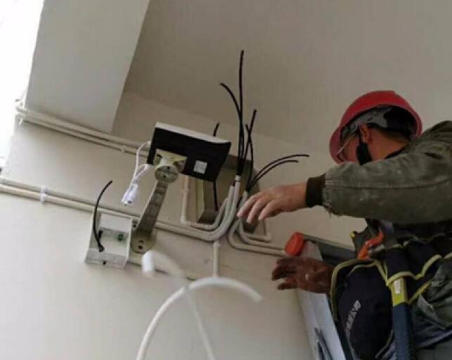 小知識(shí)：襄陽(yáng)監(jiān)控系統(tǒng)安裝如何實(shí)現(xiàn)防盜報(bào)警功能！請(qǐng)看獵鷹介紹！