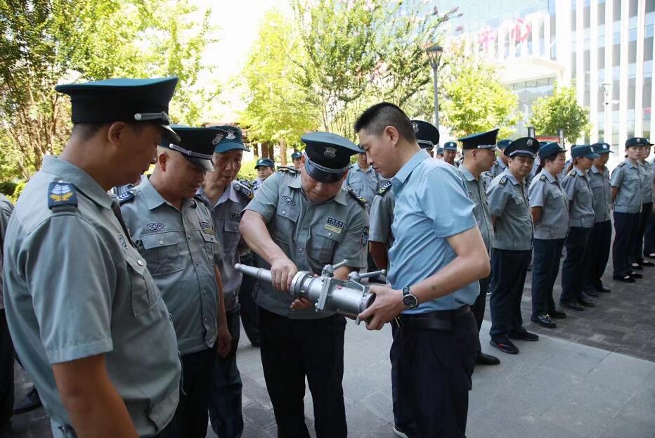 有保安與沒保安的小區(qū)，你會(huì)選擇哪個(gè)小區(qū)呢？