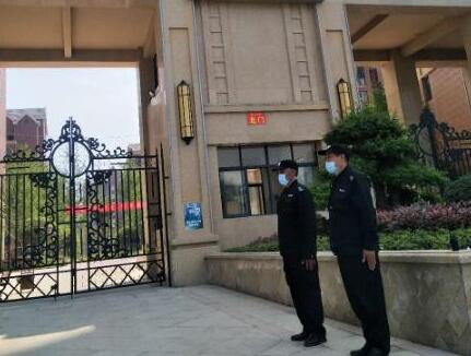 工作中的保安人員著裝上有什么樣的標(biāo)準(zhǔn)呢？